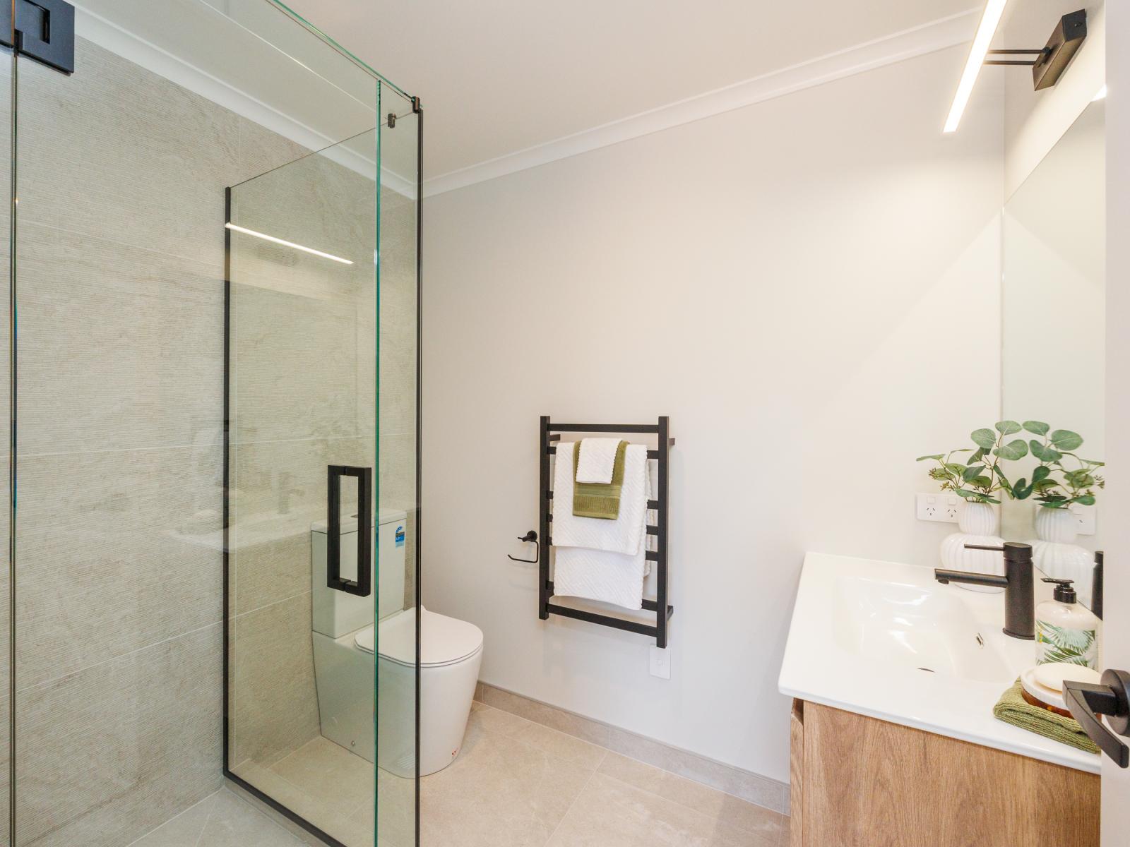 5A Belvedere Crescent, Takaro