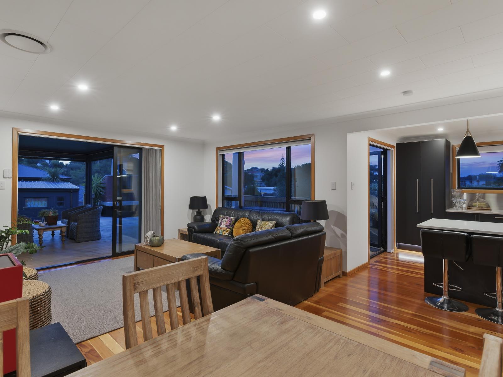 35 Glen Road, Raumati South