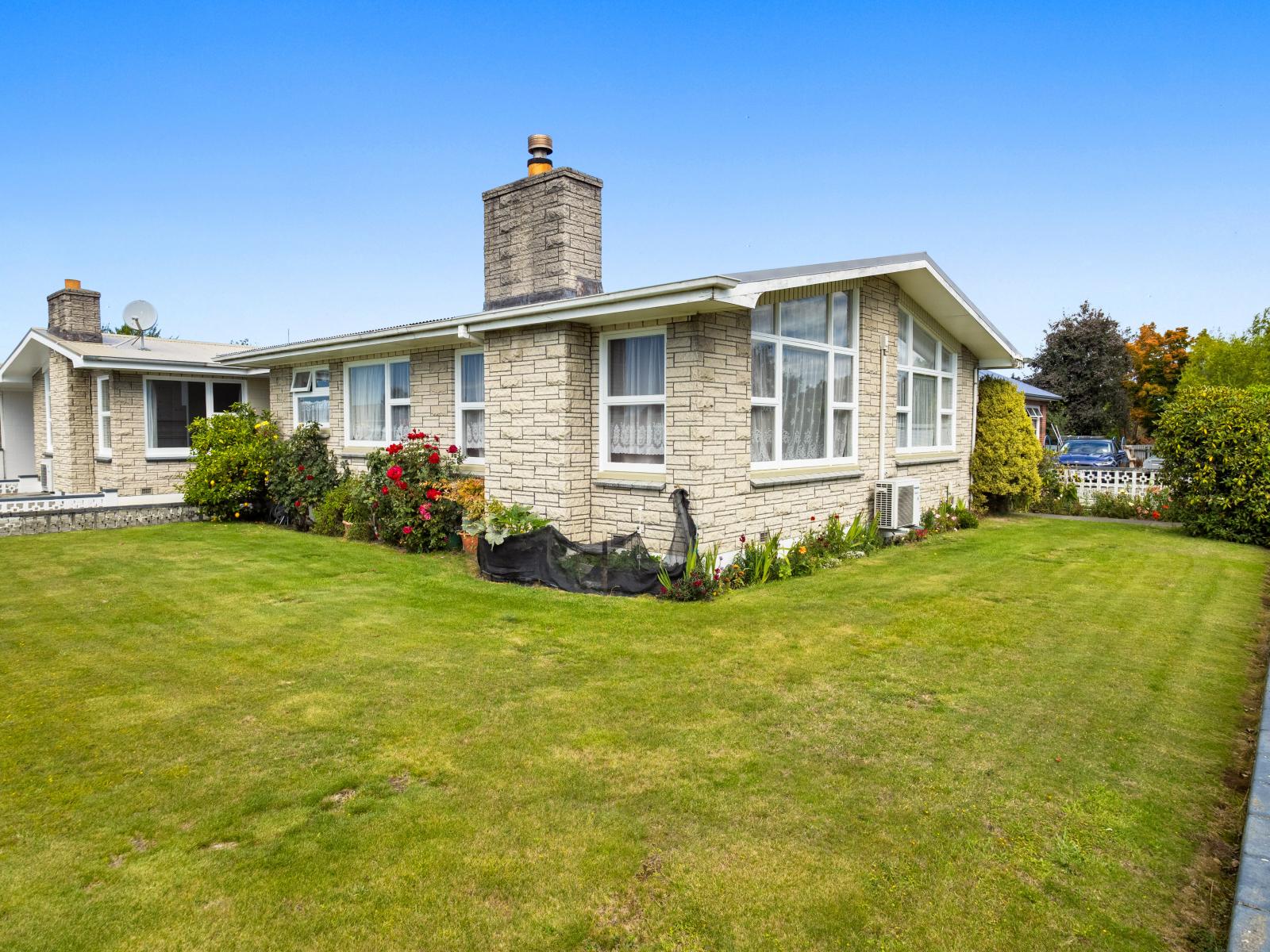 192 Chalmers Avenue, Hampstead