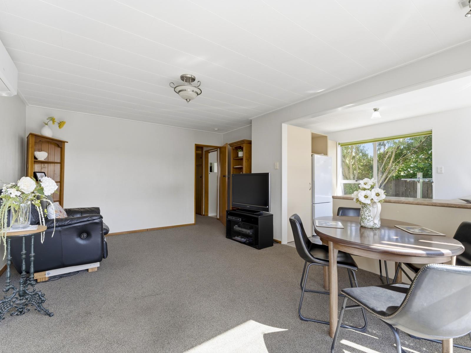18F Gordon Road, Mosgiel
