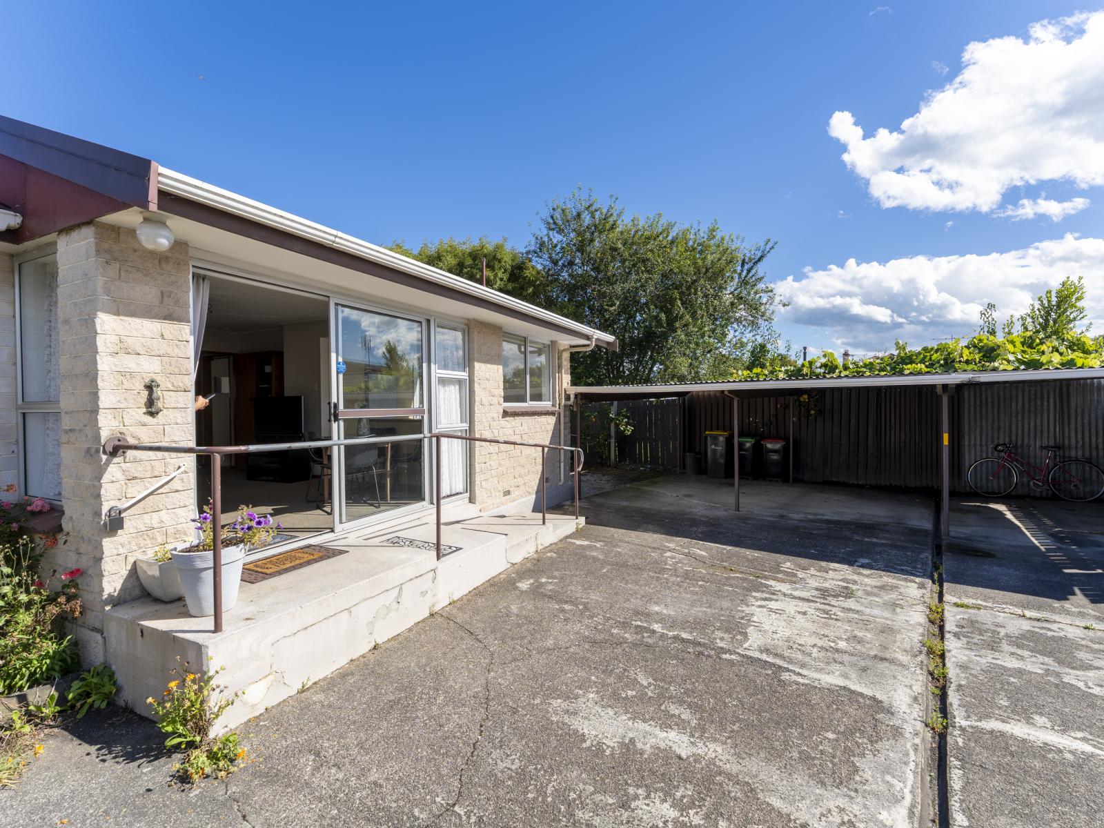 18F Gordon Road, Mosgiel