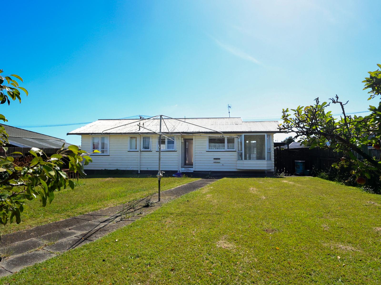 11 Tasman Street, Levin