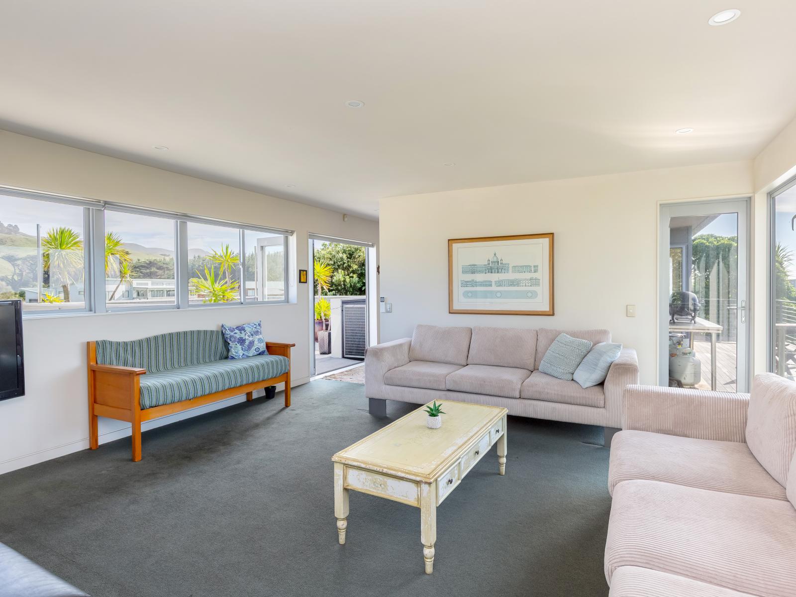 11 Nunu Drive, Flat Point