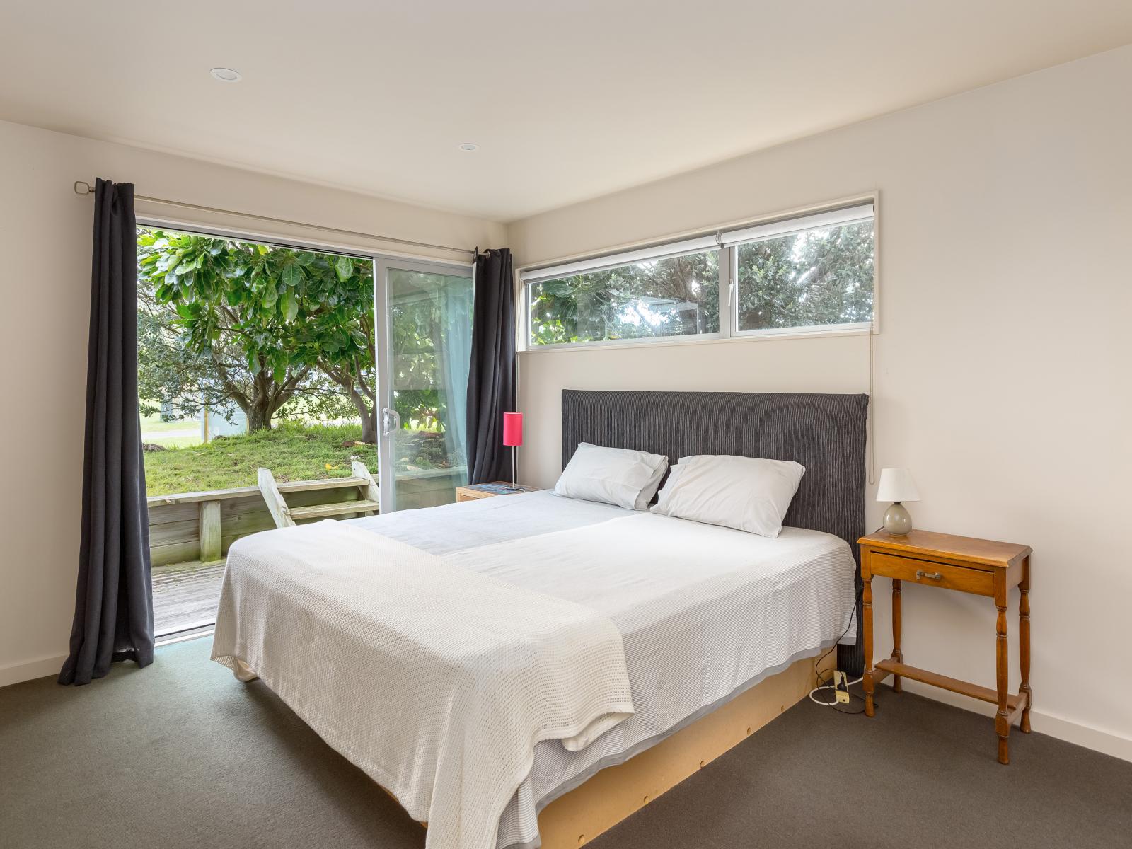 11 Nunu Drive, Flat Point