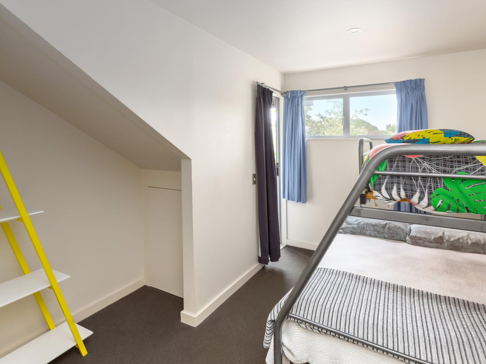 11 Nunu Drive, Flat Point