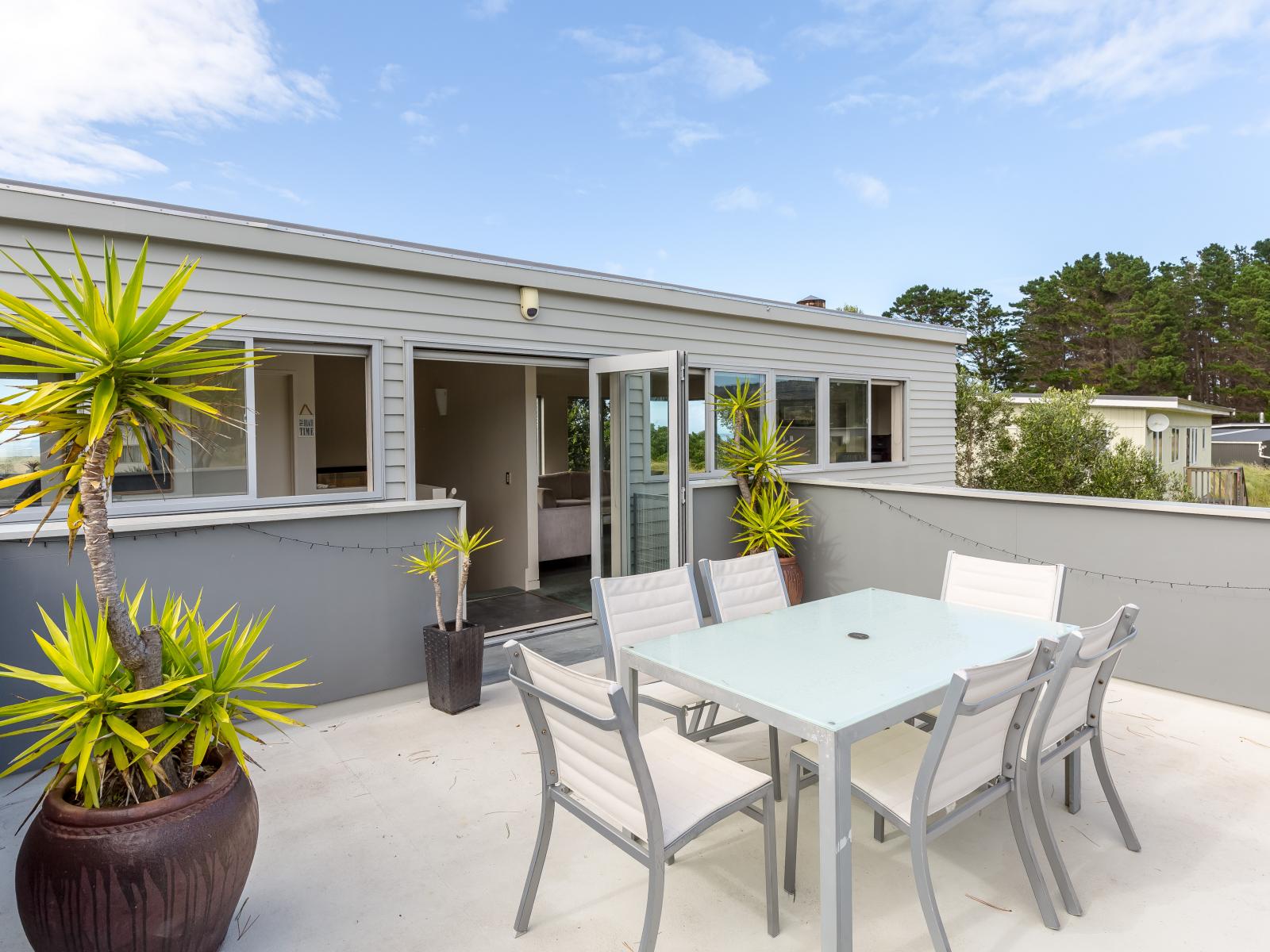 11 Nunu Drive, Flat Point