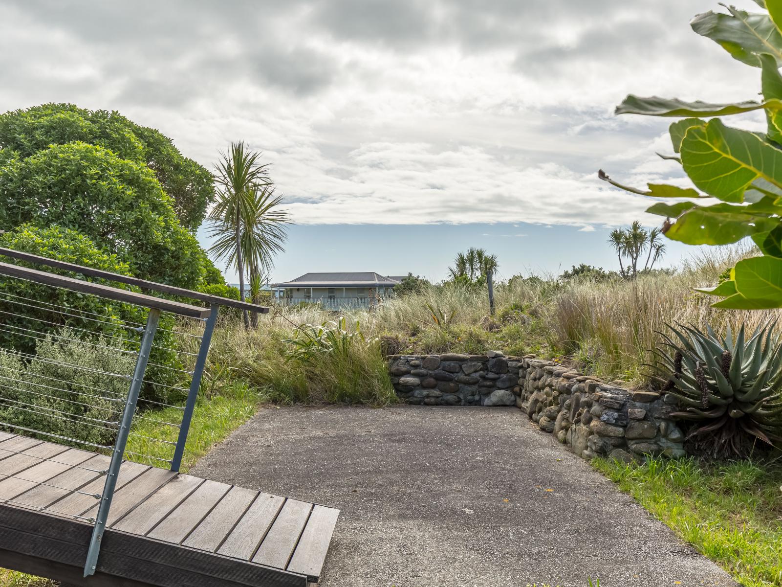 11 Nunu Drive, Flat Point