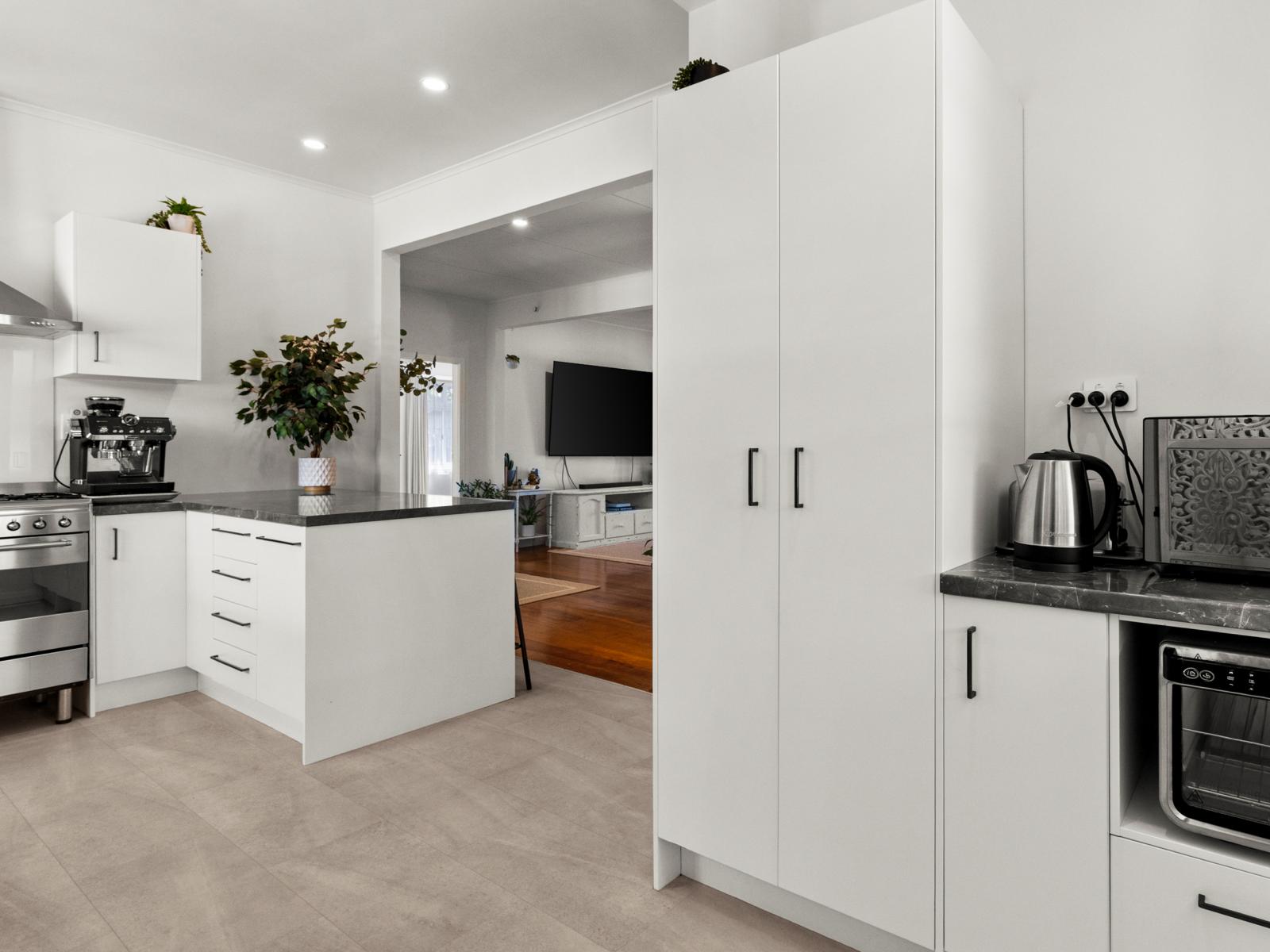 1 Rutherford Road, Marewa