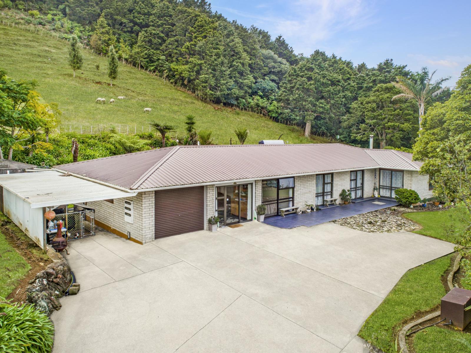 38 Puketotara Road, Glenbervie