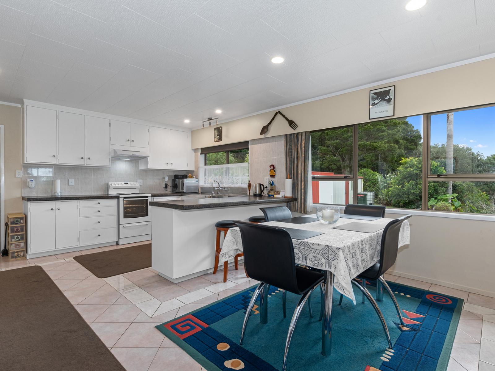 38 Puketotara Road, Glenbervie