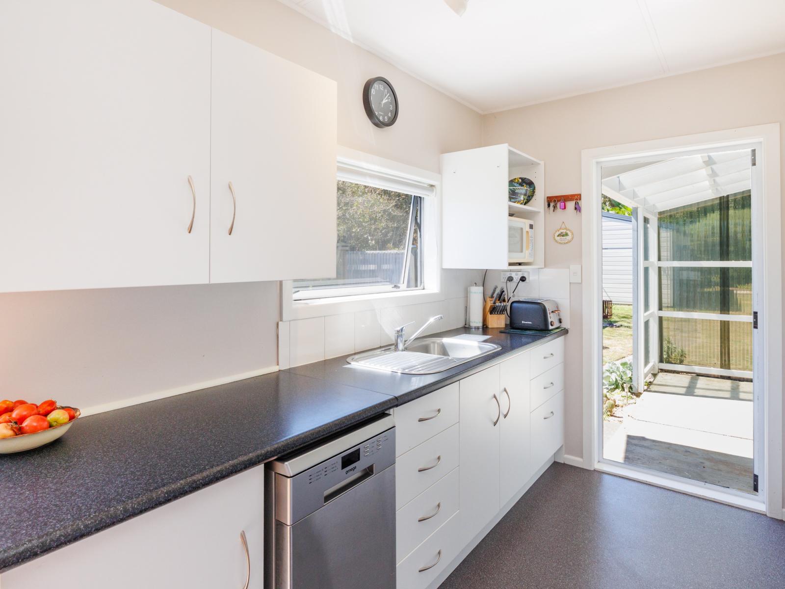 15 Ferry Street, Foxton Beach