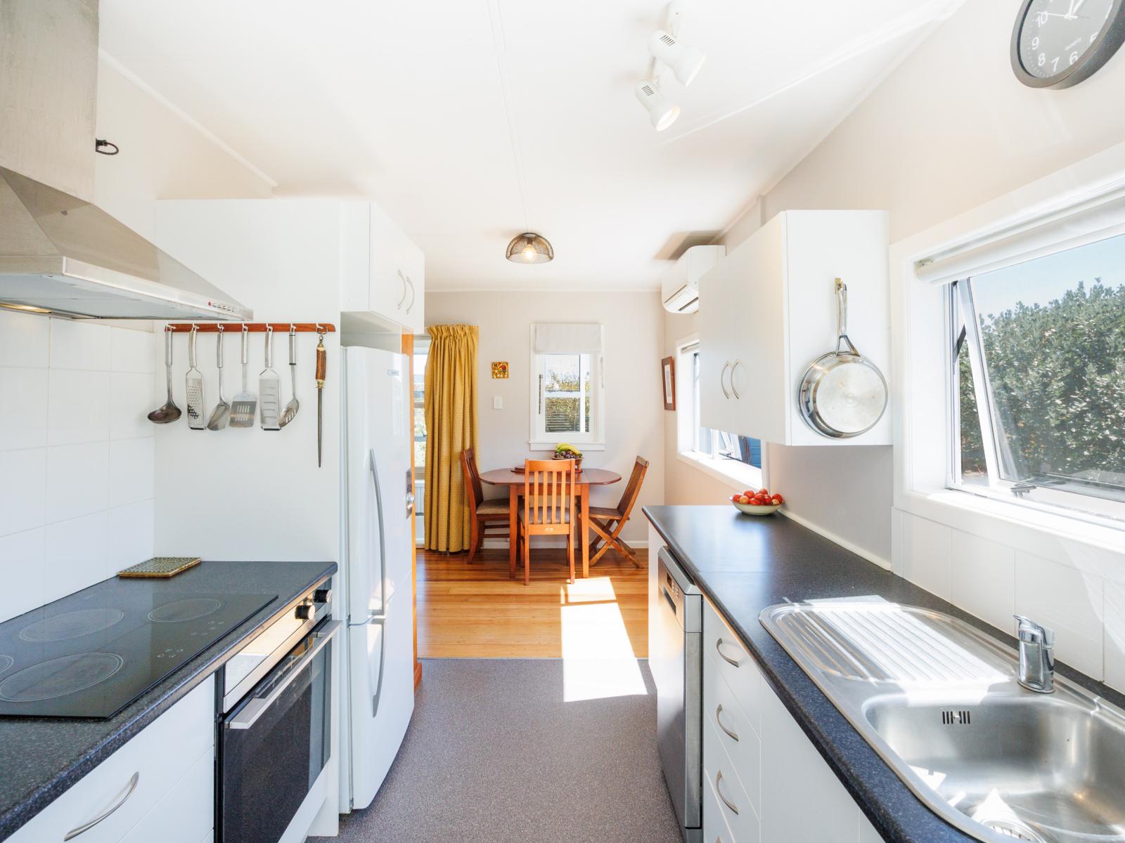 15 Ferry Street, Foxton Beach