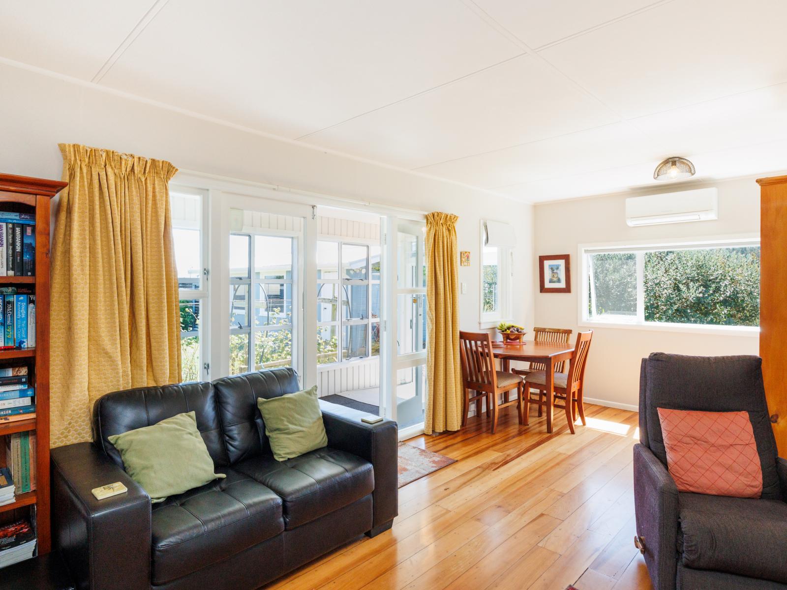 15 Ferry Street, Foxton Beach