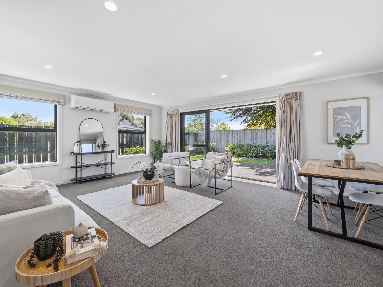 7 Woodham Drive, Allenton