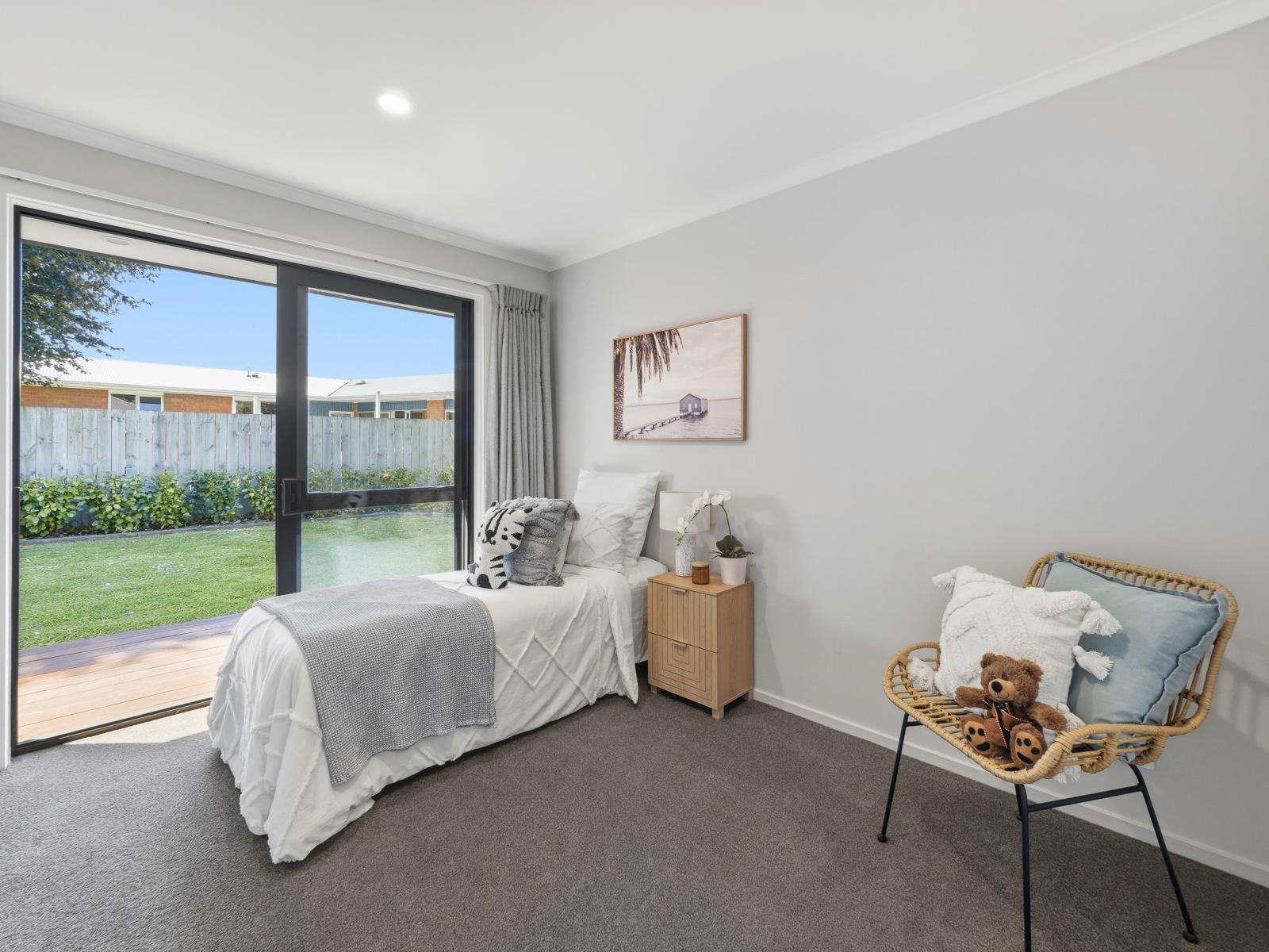 7 Woodham Drive, Allenton