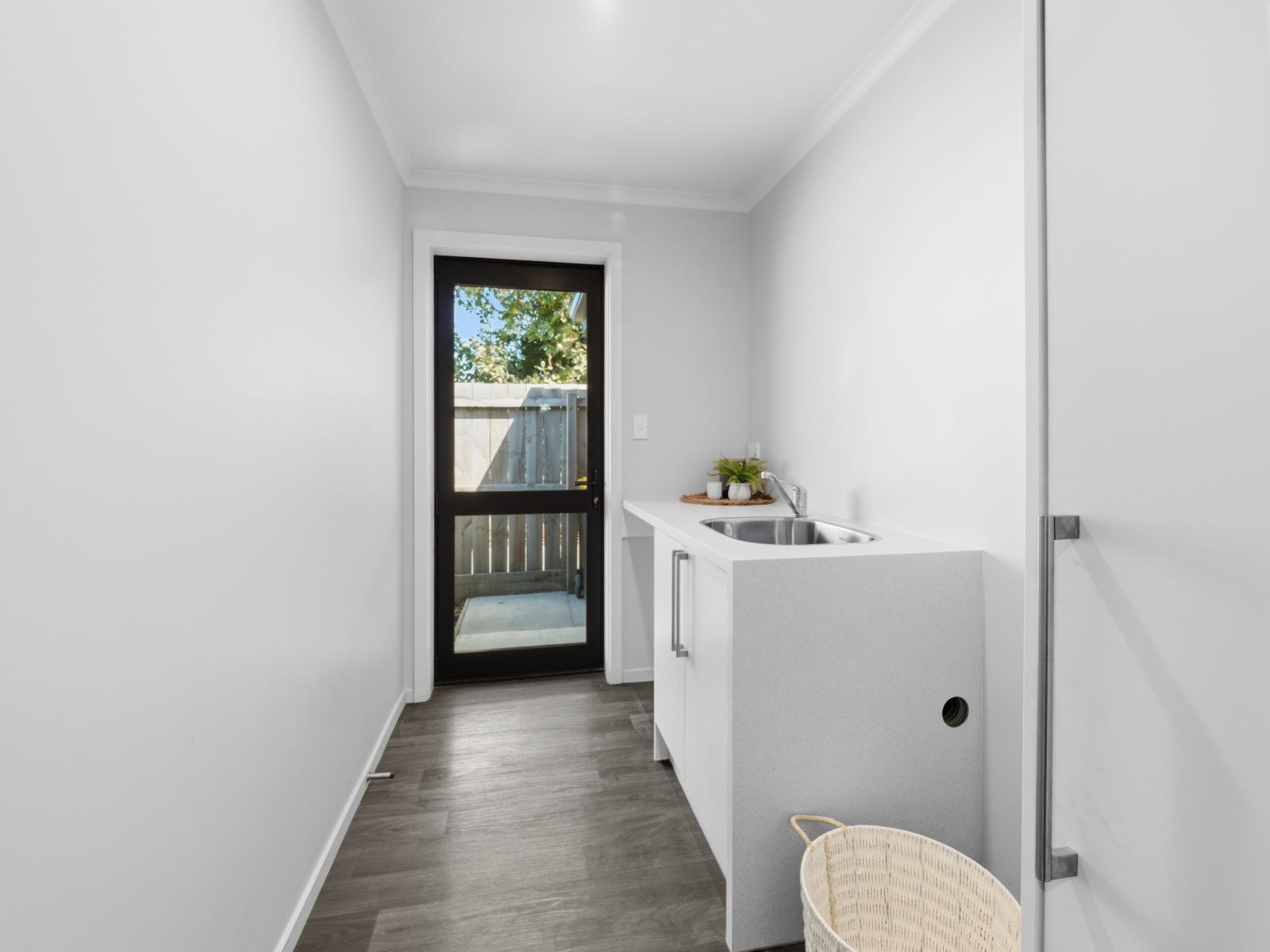 7 Woodham Drive, Allenton