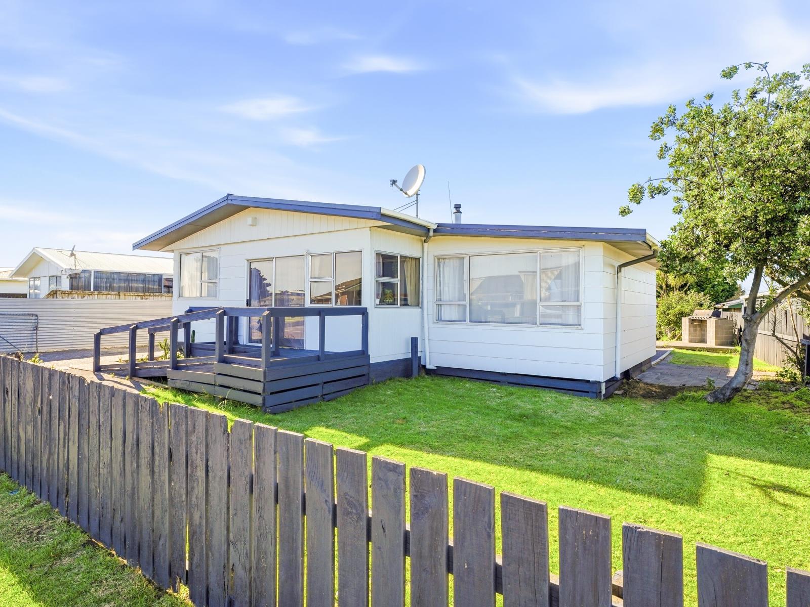 27 Cross Street, Castlecliff