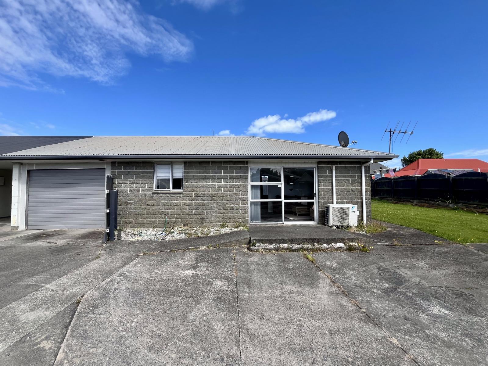 68A Henley Street, Westport