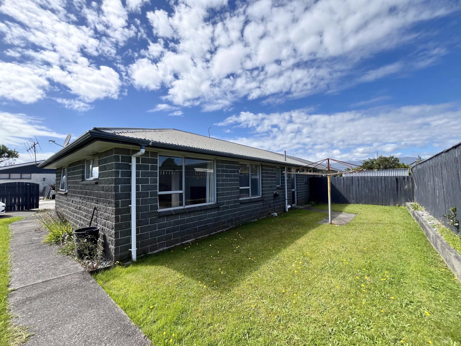 68A Henley Street, Westport