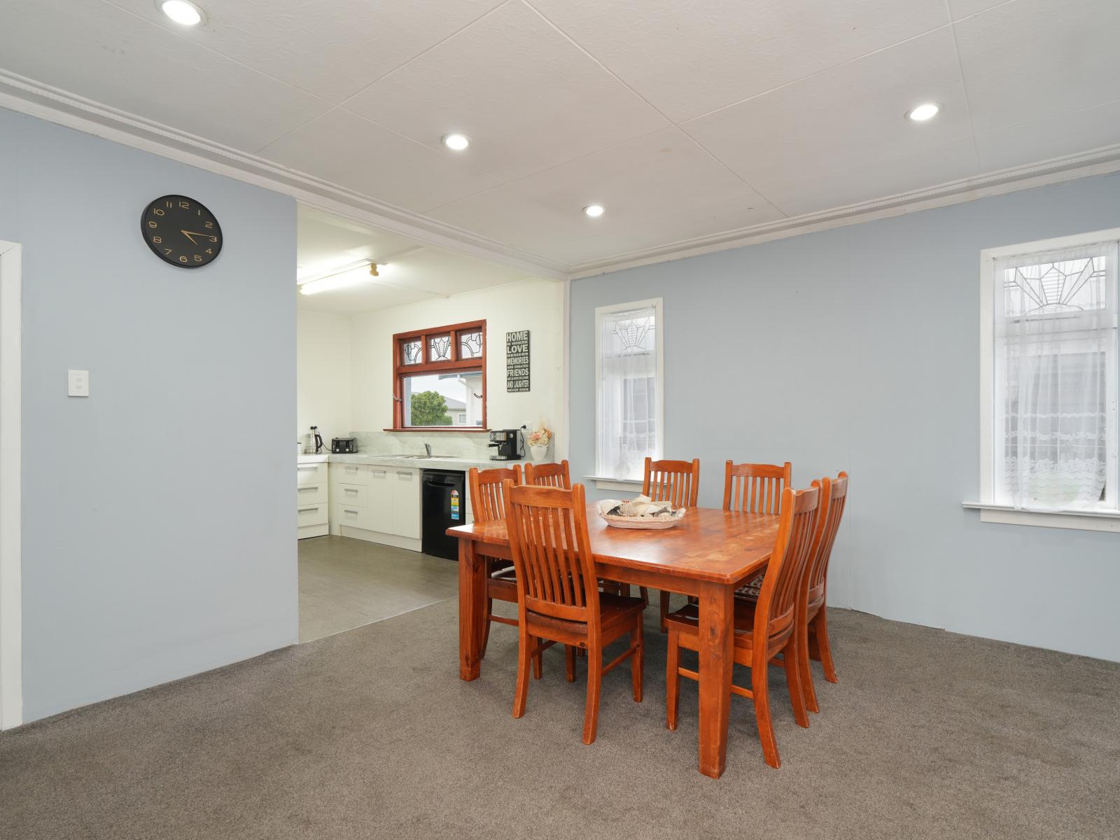 25 Beatty Street, Strathern