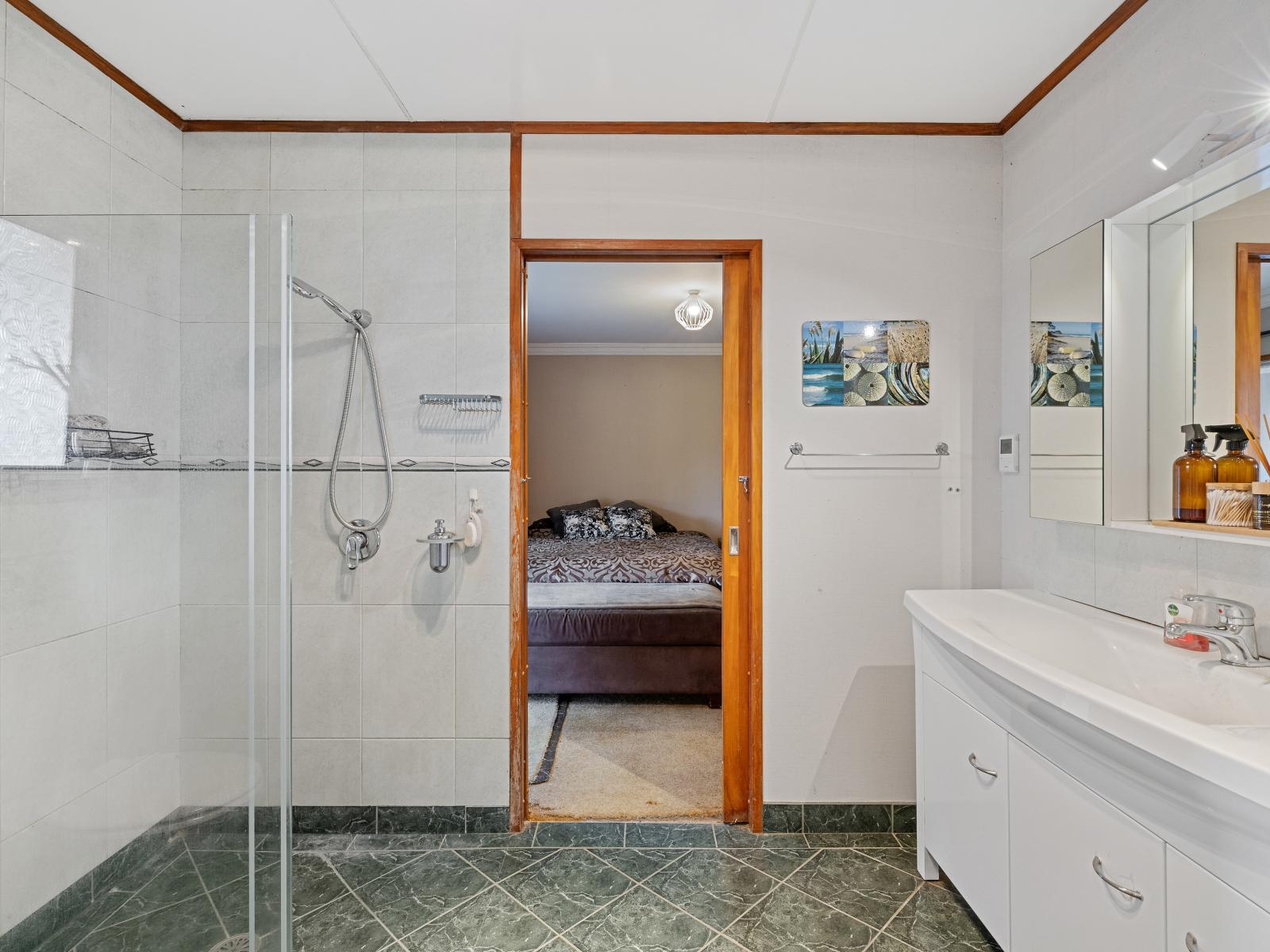 1539 State Highway 1, Tirau