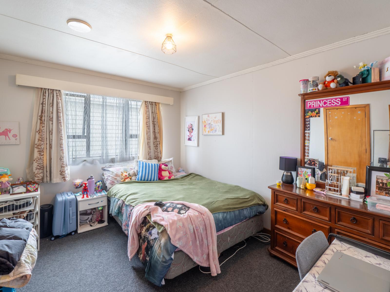 27 Tramway Road, Strathern