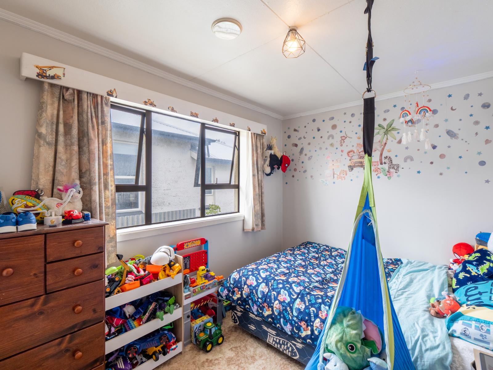 27 Tramway Road, Strathern