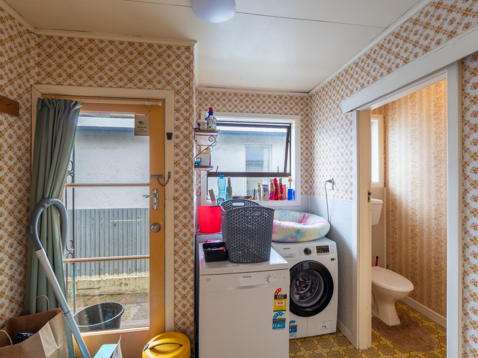 27 Tramway Road, Strathern