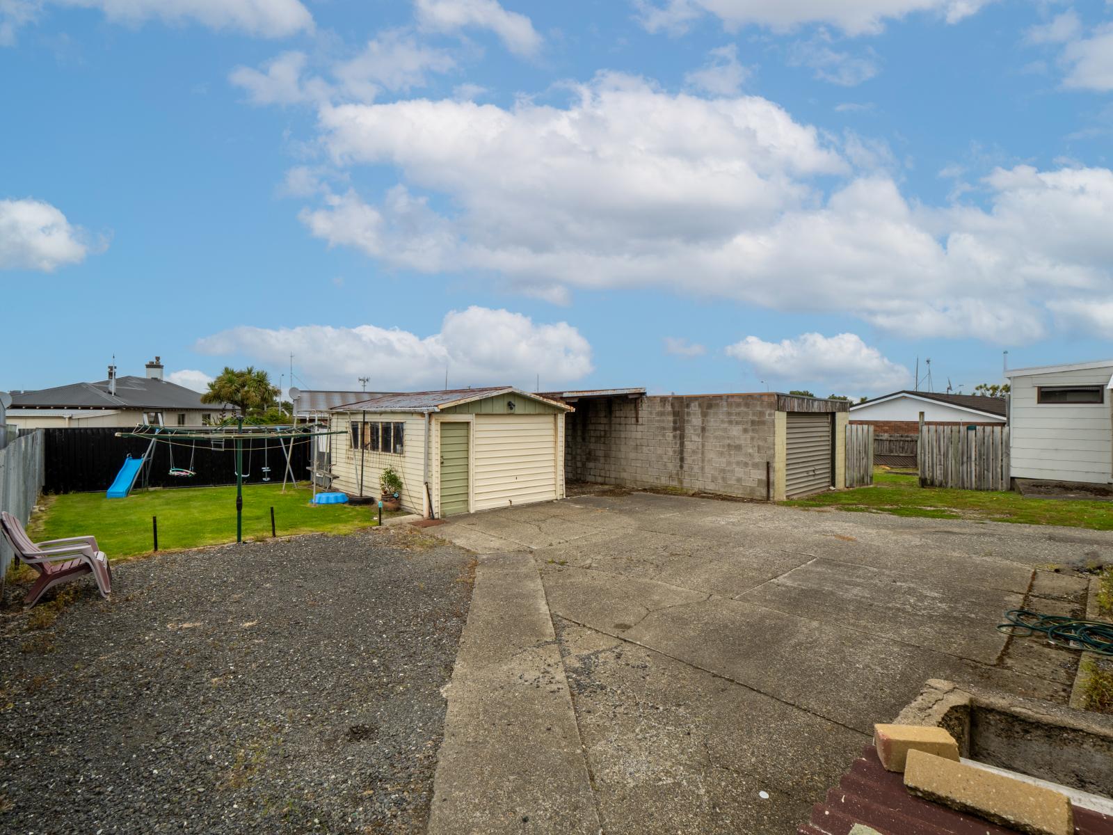 27 Tramway Road, Strathern