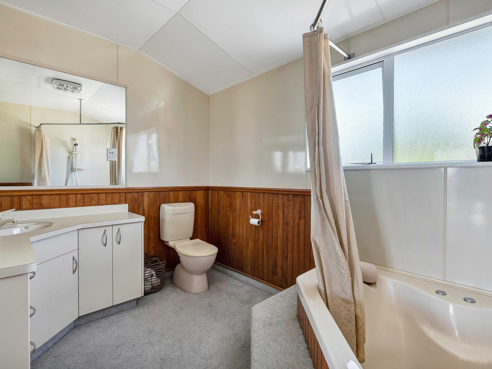 29 Whakapaki Street, Urenui