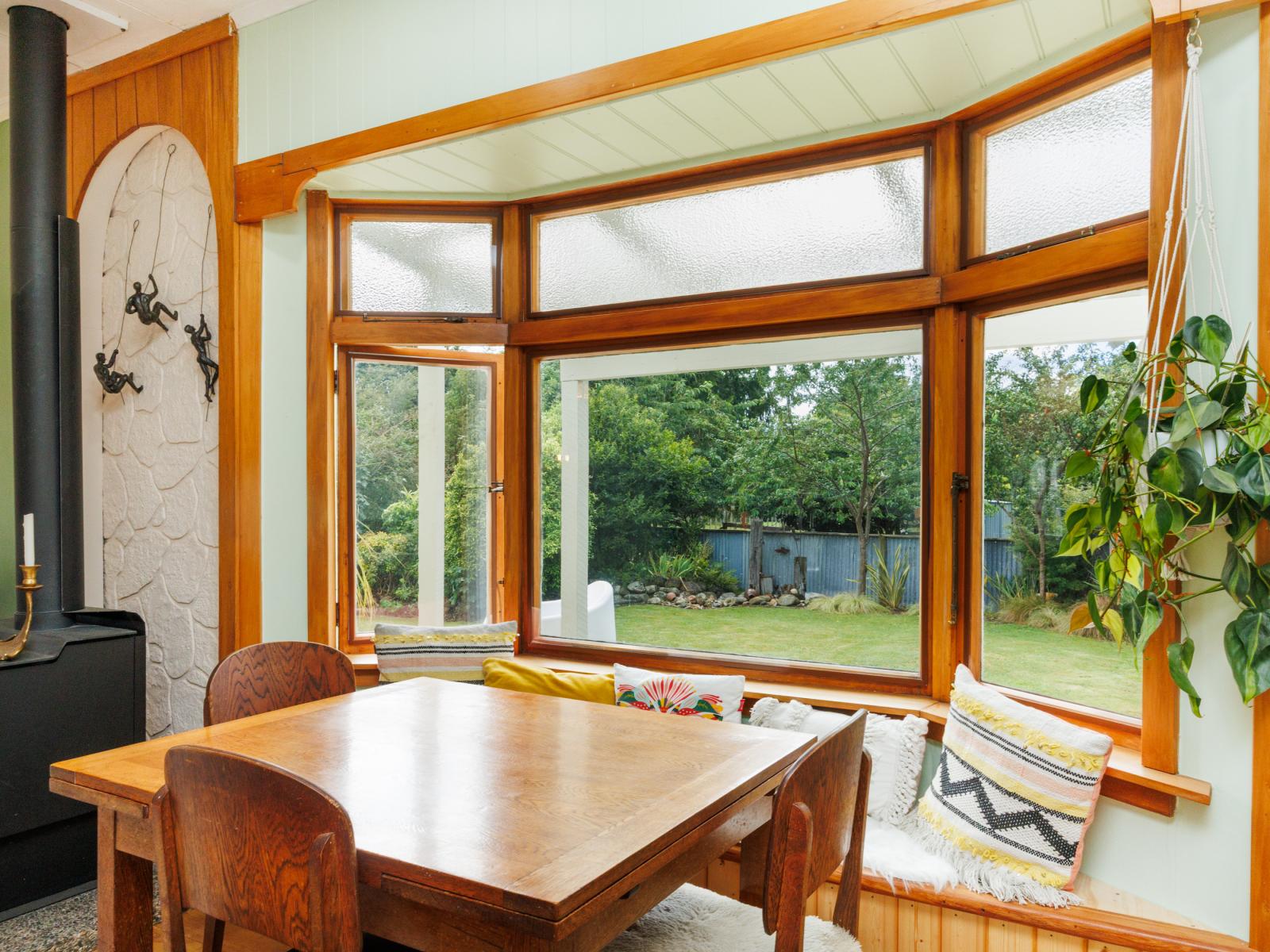 16 Bryce Street, Apiti