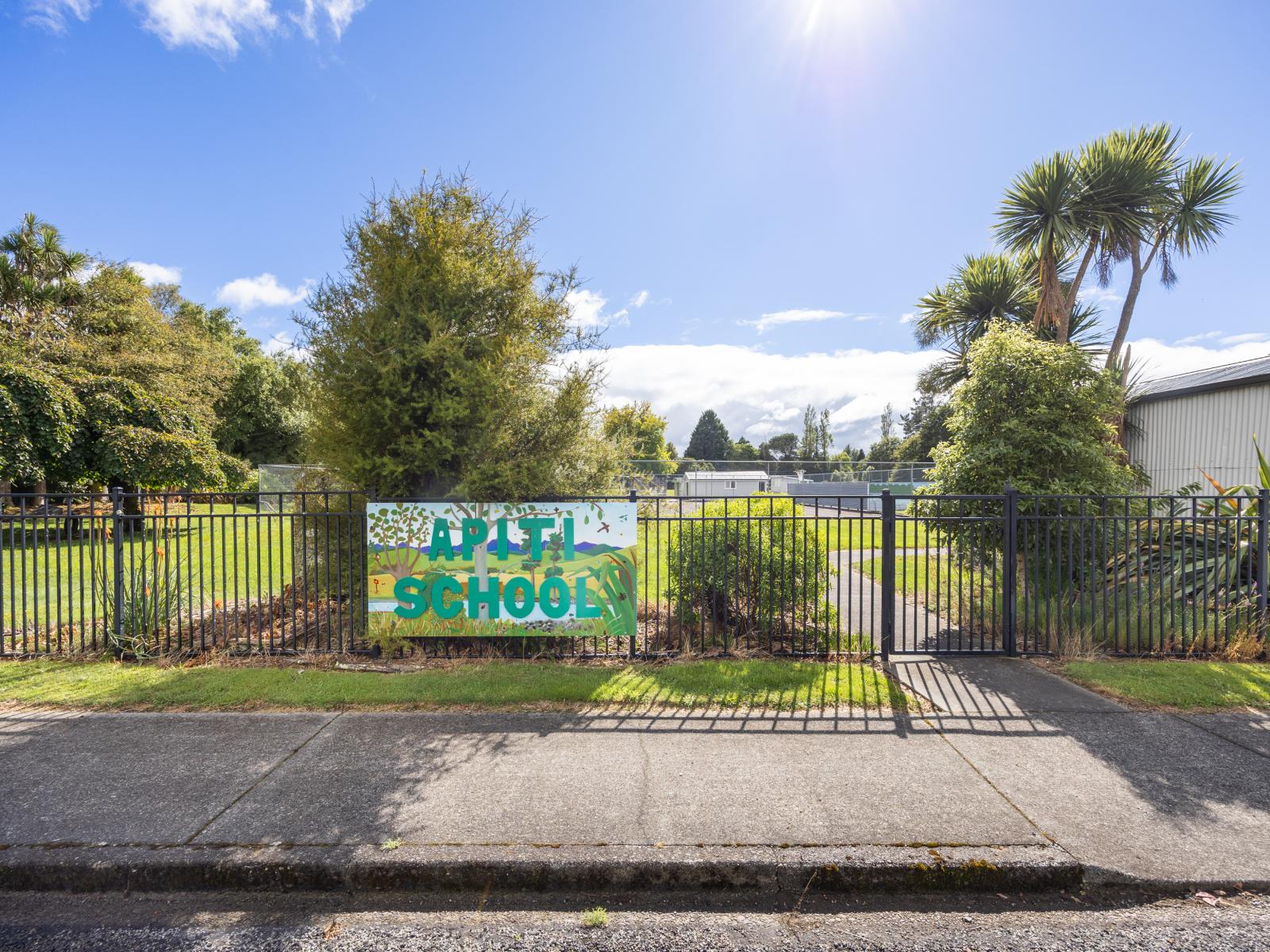 16 Bryce Street, Apiti