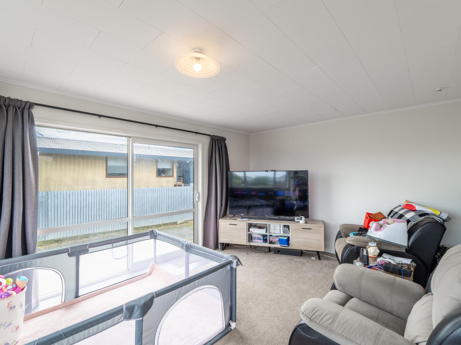 35 Arundel Crescent, Strathern