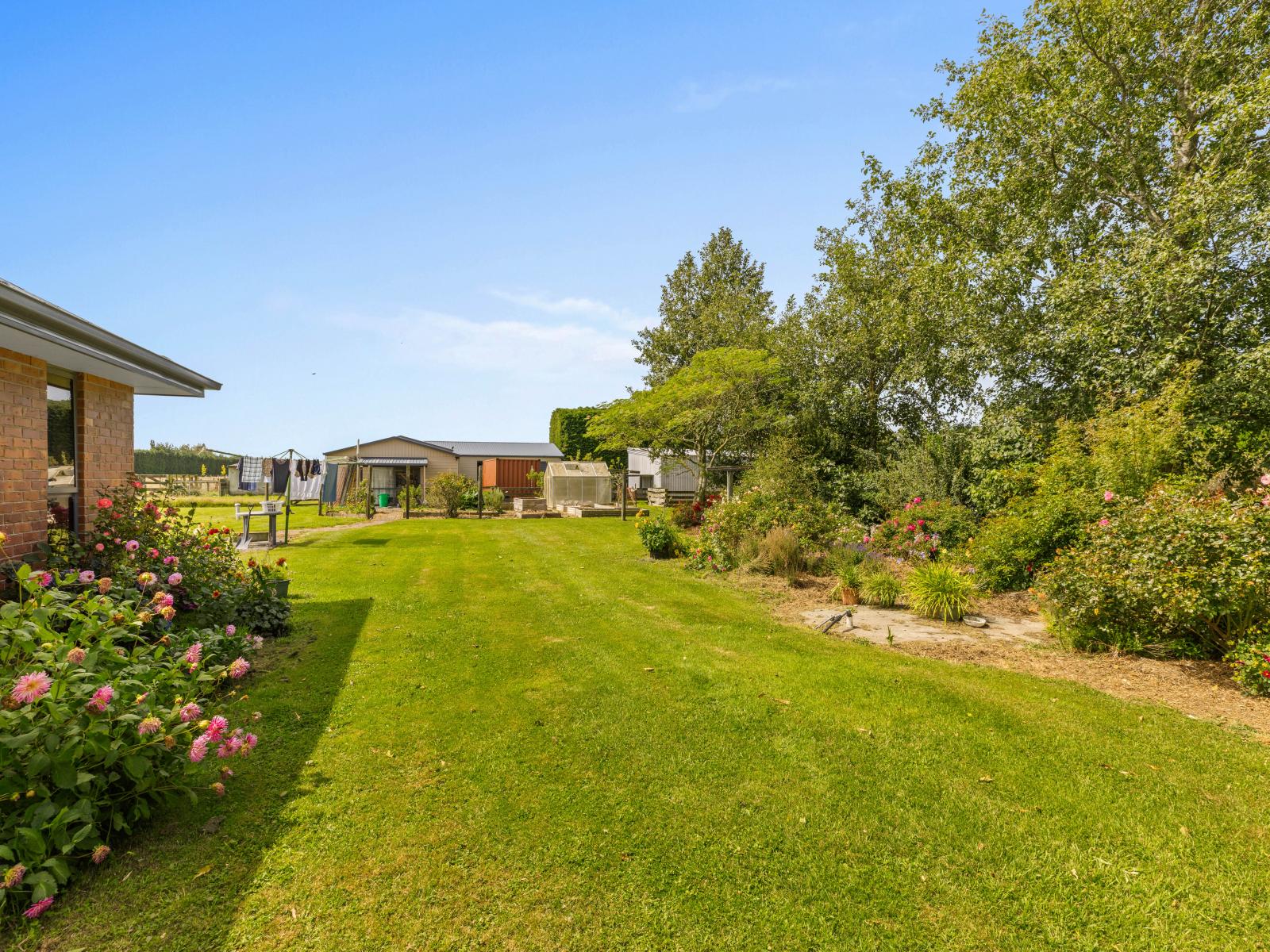 1600 Clintons Road, Darfield