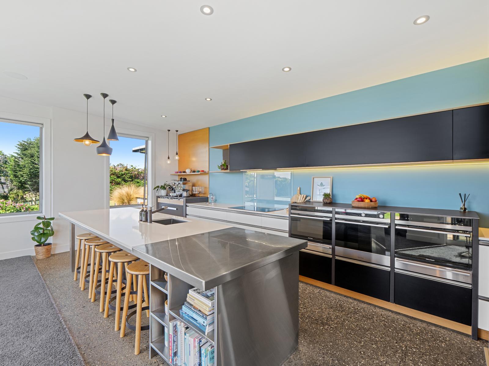 23-25 Black Road, Otatara