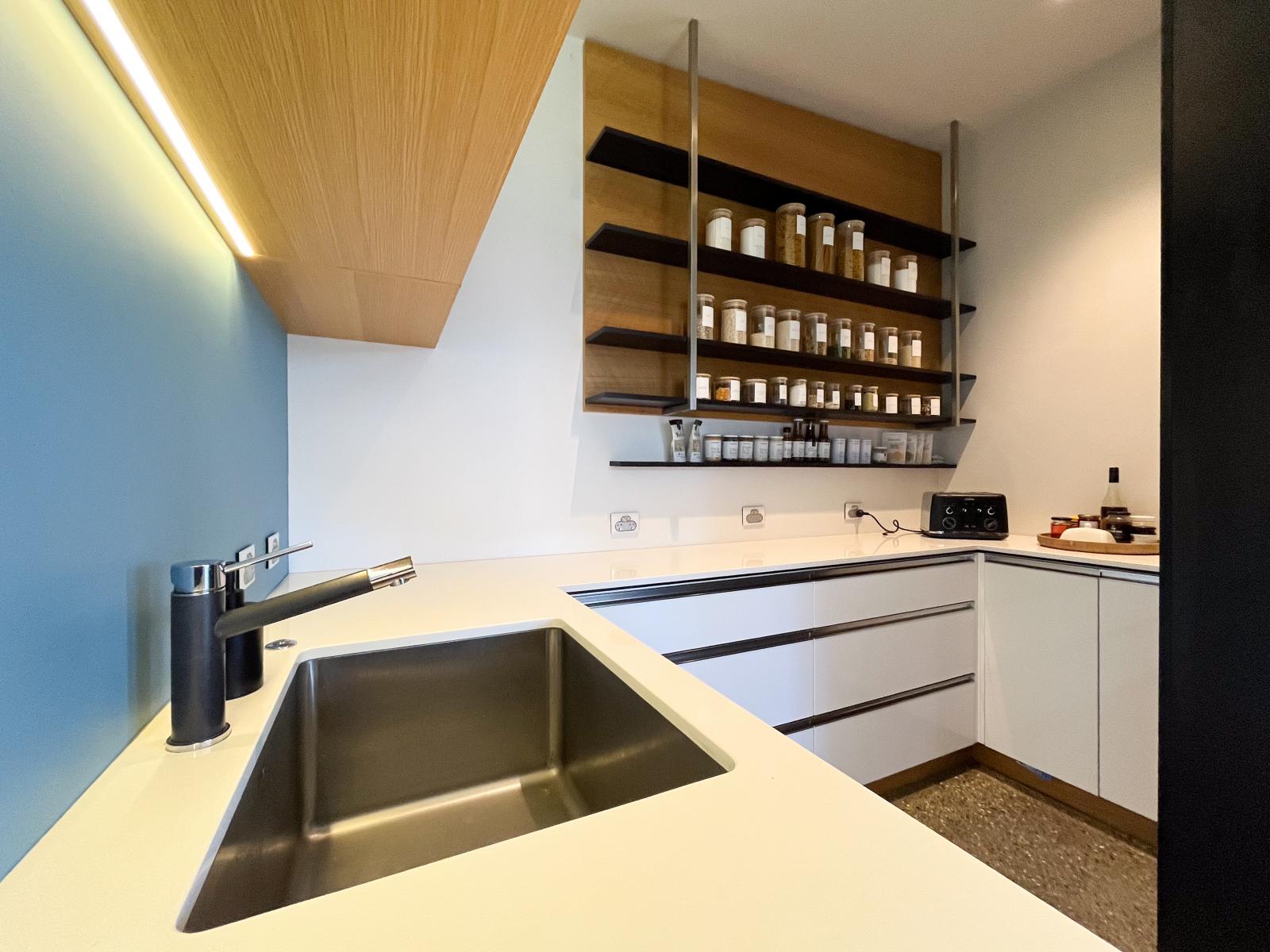 23-25 Black Road, Otatara