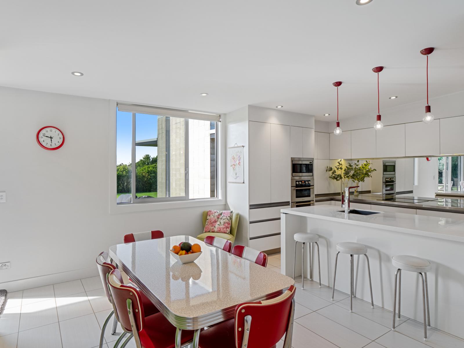 23-25 Black Road, Otatara