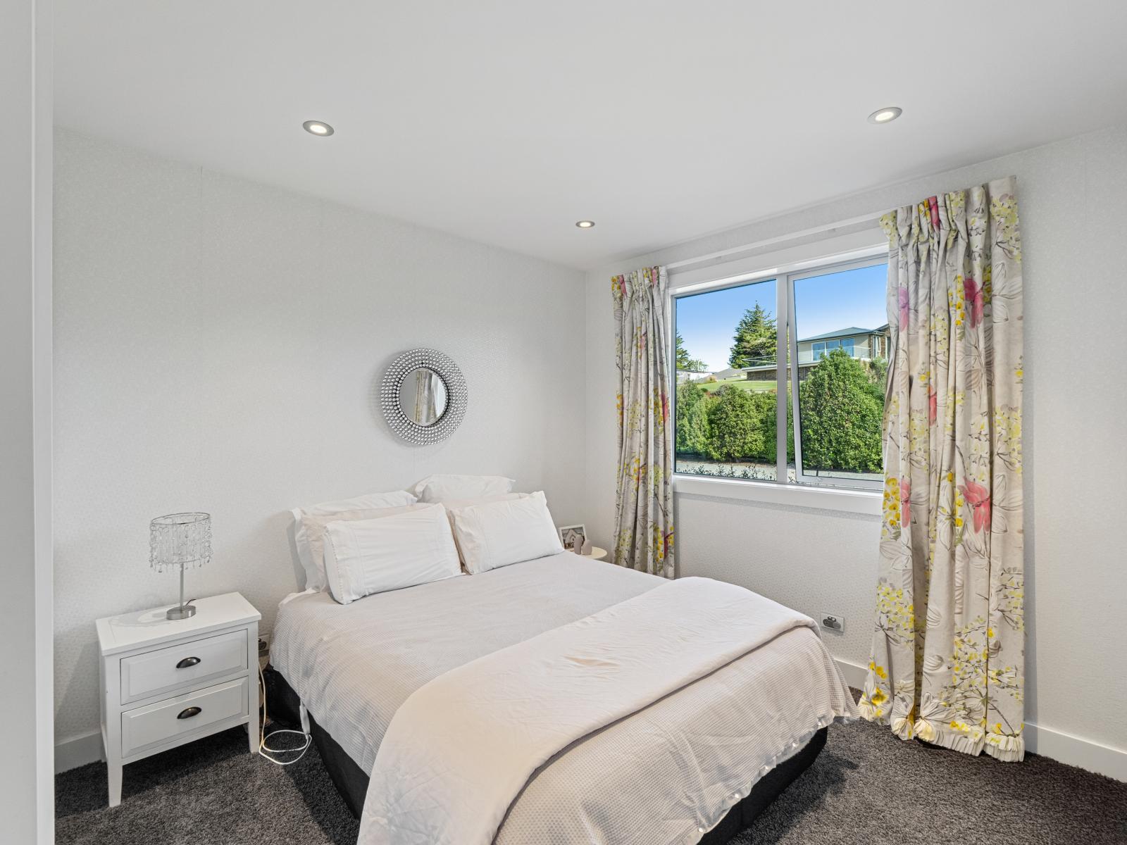 23-25 Black Road, Otatara