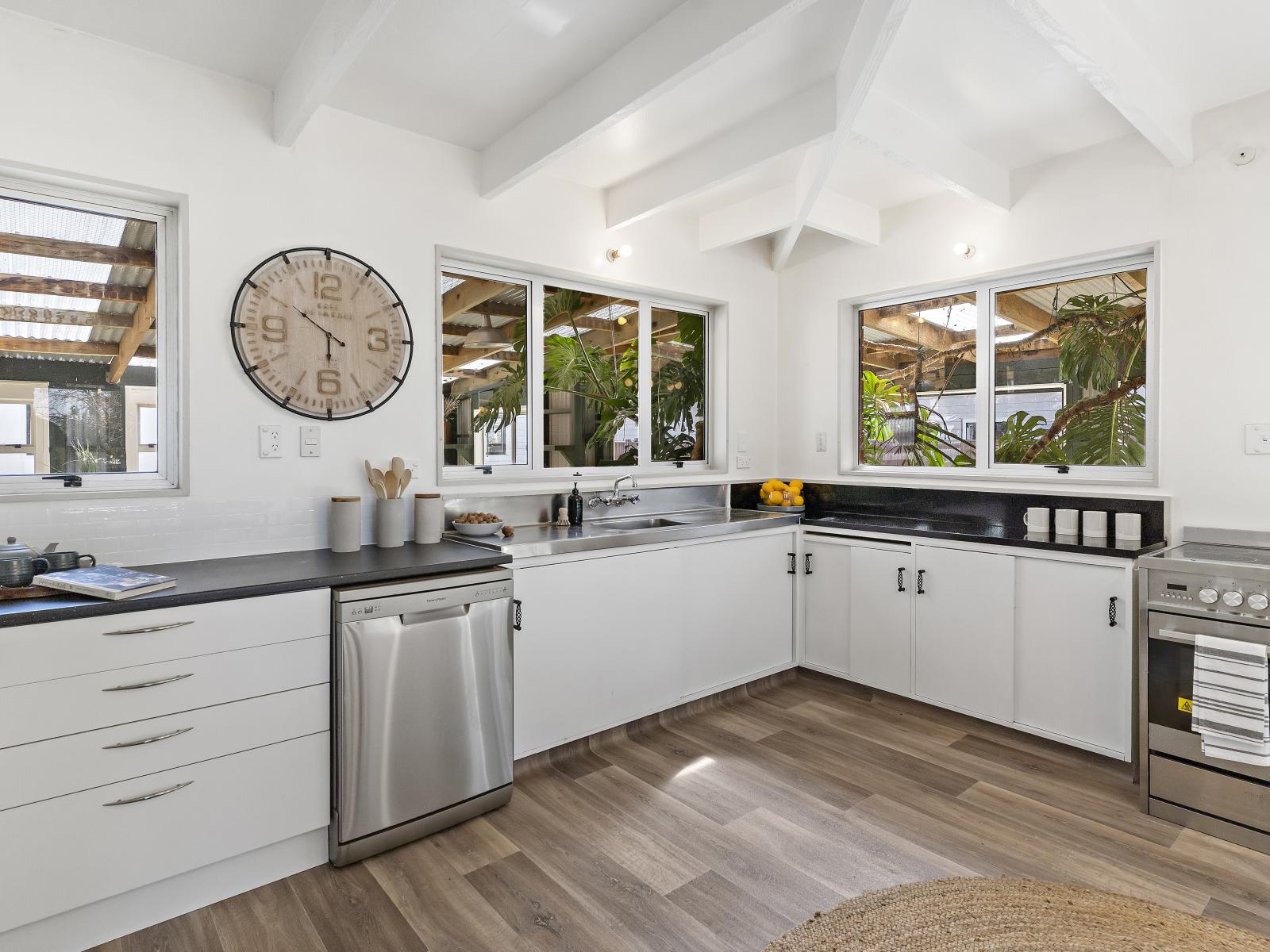 8 Reading Street, Greytown