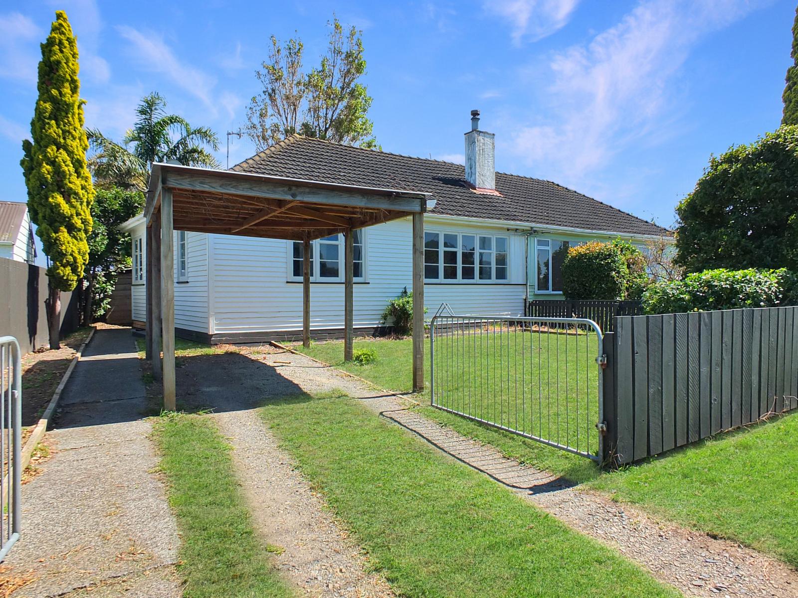 8 Johnston Street, Foxton