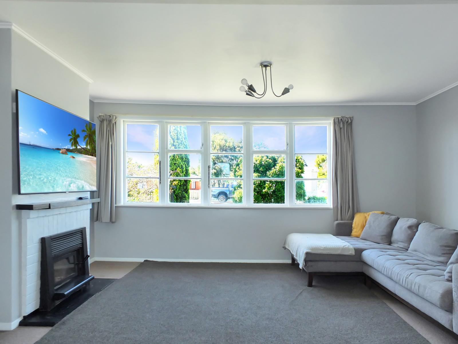 8 Johnston Street, Foxton