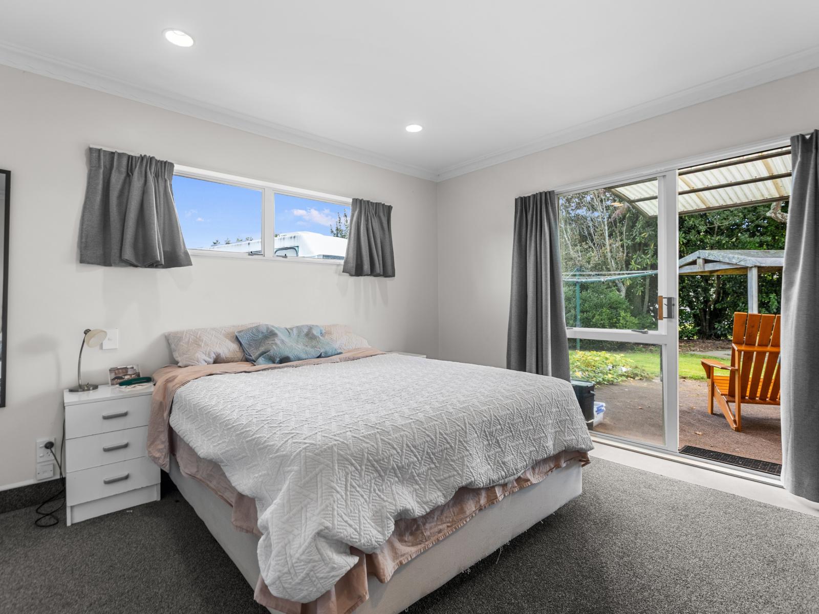 36 Loop Road, Minden