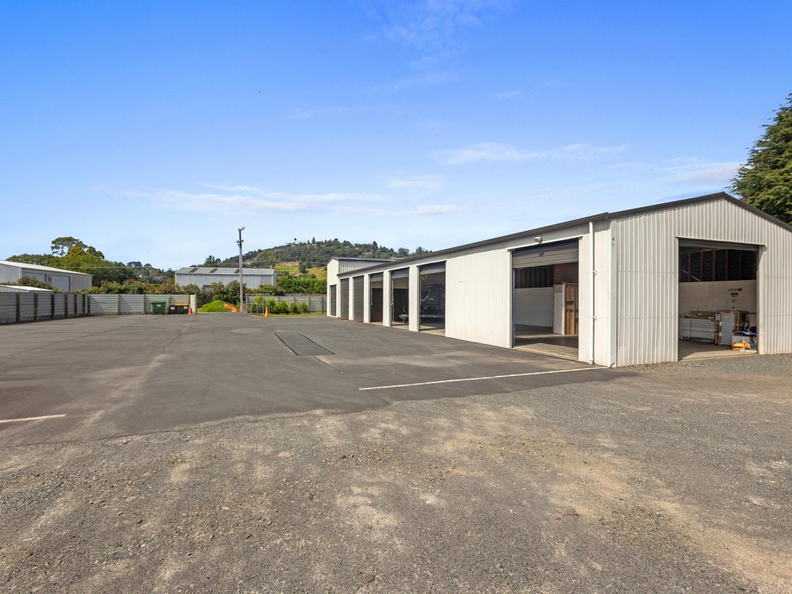 36 Loop Road, Minden