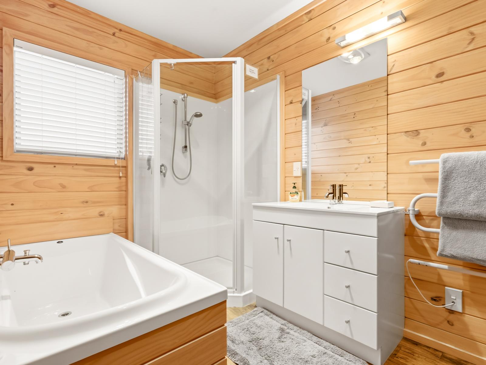 32A Mackenzie Street, Waimarino