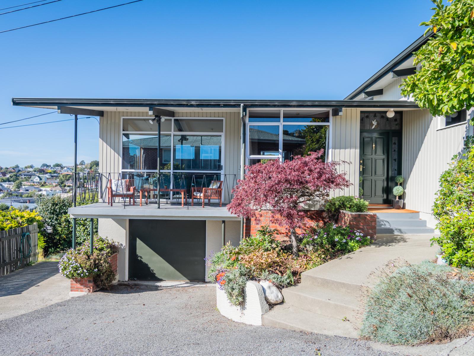 36 Athol Place, Marchwiel