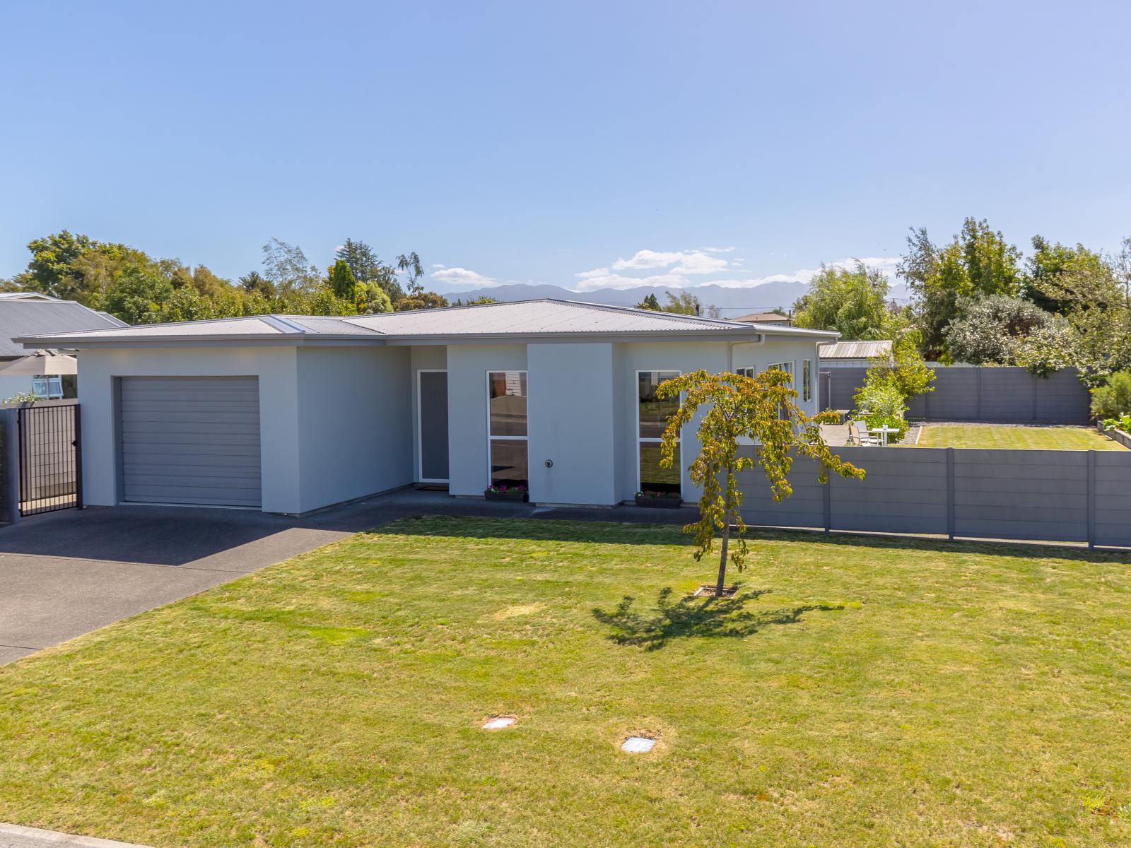 13 Plains Avenue, Masterton