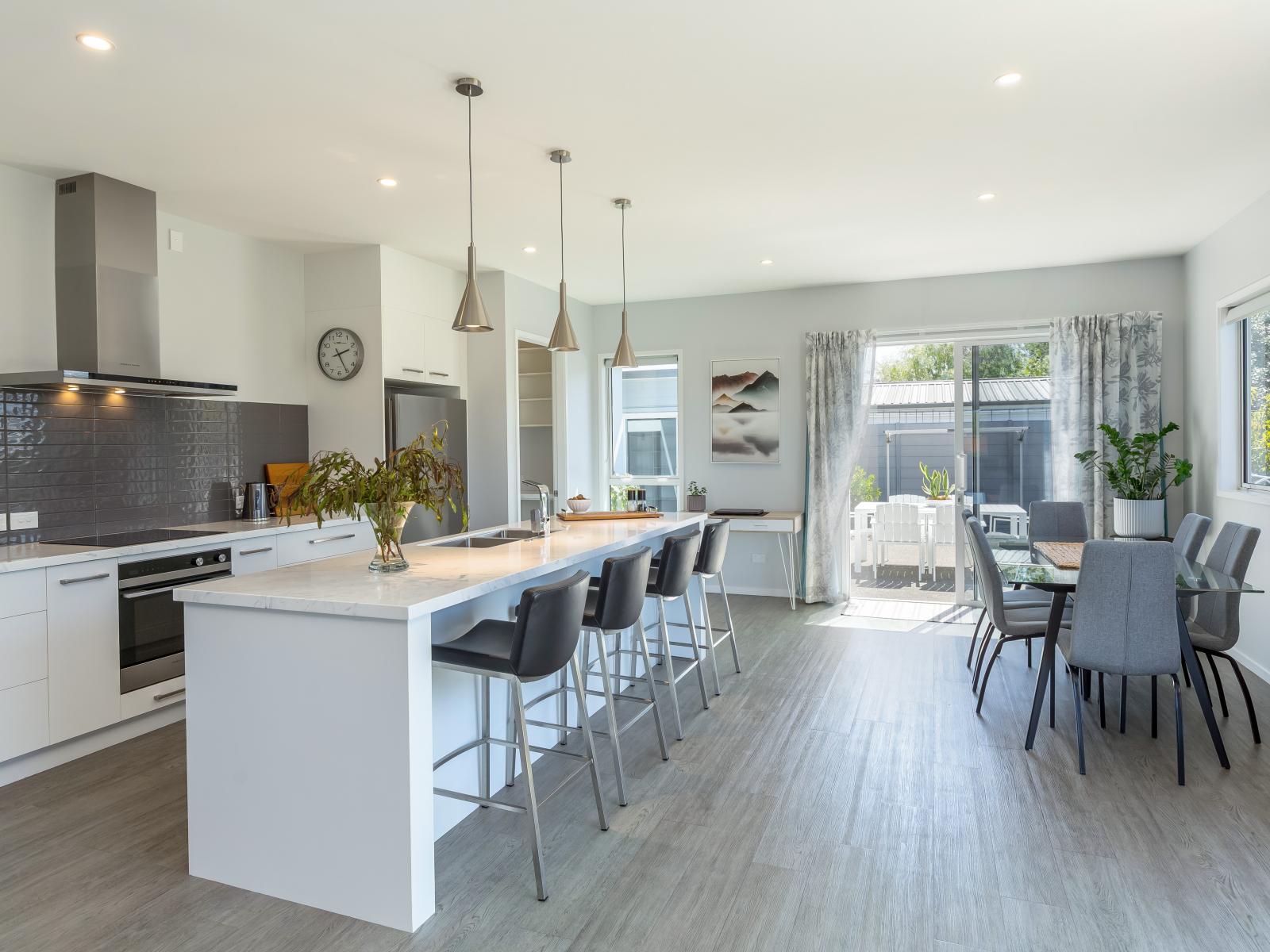 13 Plains Avenue, Masterton