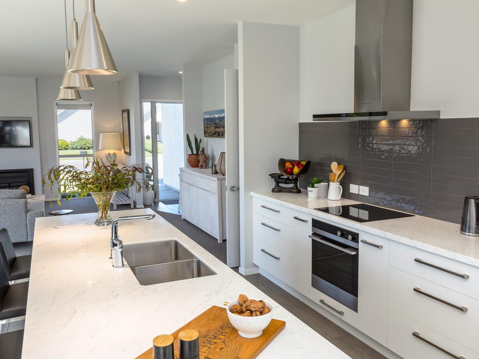 13 Plains Avenue, Masterton