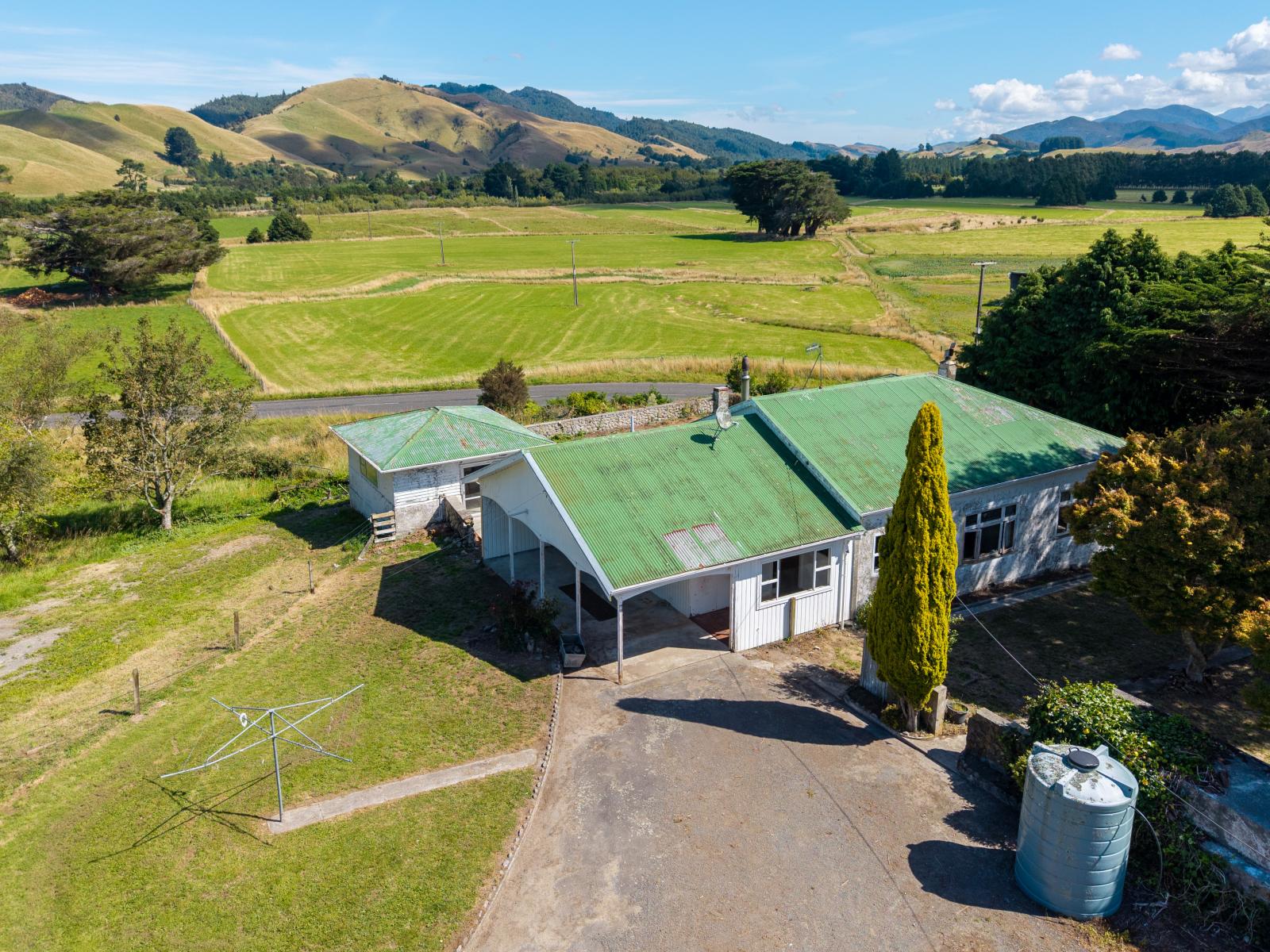 16 South Road No.2, Eketahuna