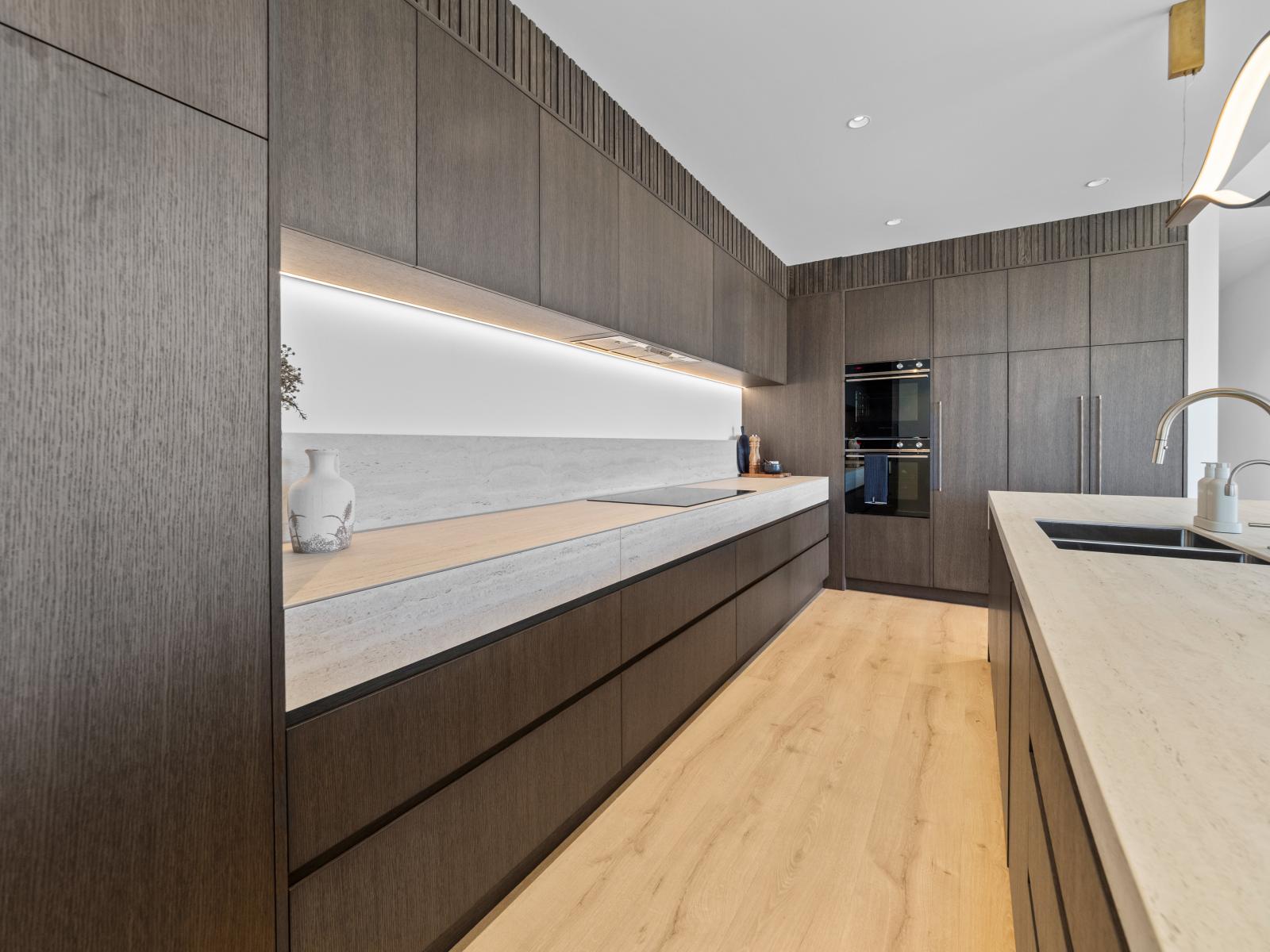 25 Bridgewater Quay, Lake Hood